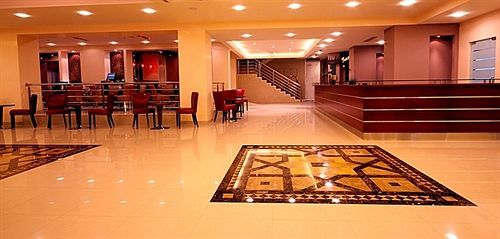 Al Ain Palace